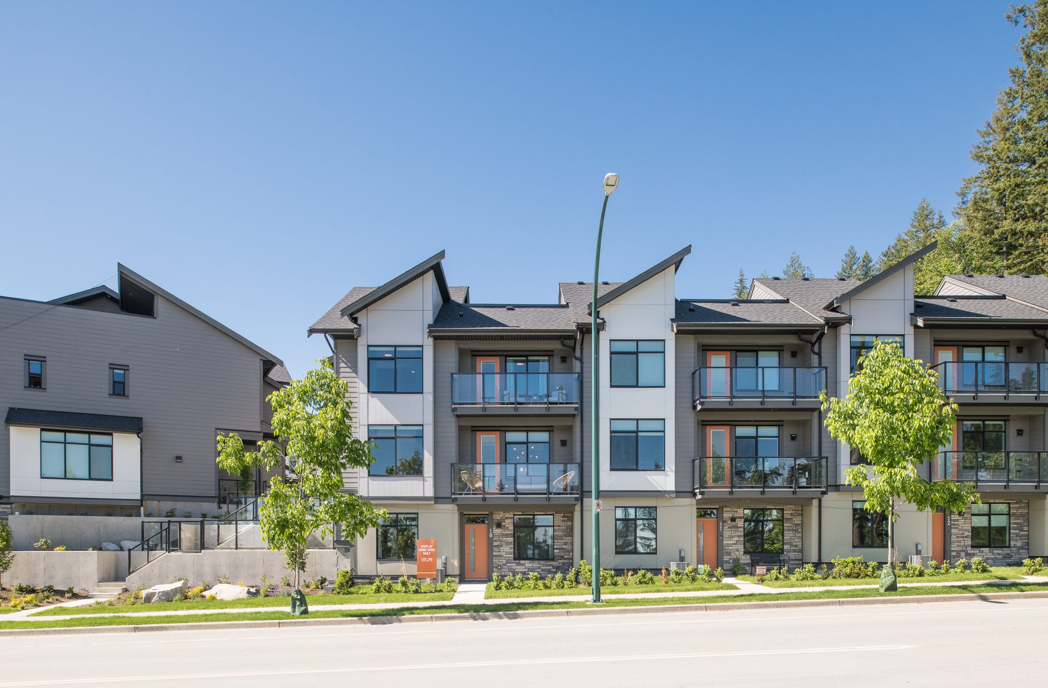 BRINGING PEOPLE HOME THROUGHOUT METRO VANCOUVER & THE FRASER VALLEY SINCE 1980